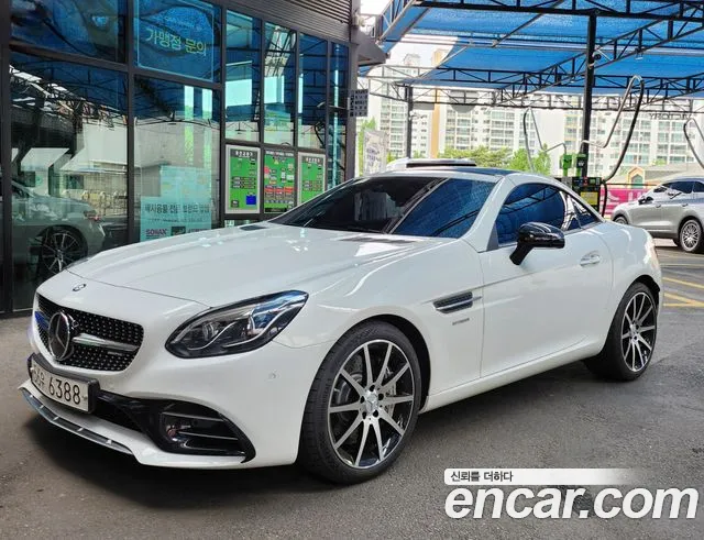 Mercedes-Benz SLC- R172 AMG SLC43