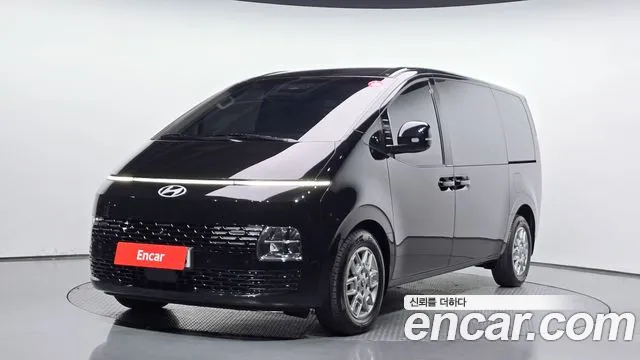 Hyundai Staria 3