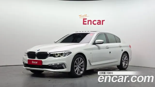 BMW 5 (G30) 520i