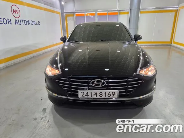 Hyundai Sonata (DN8) 2.0