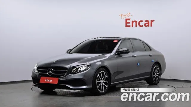 Mercedes-Benz E- W213 E220d