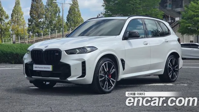 BMW X5 (G05) M60i