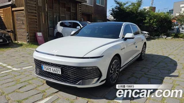 Hyundai The New Grandeur (GN7) 2.5 Gasoline 2WD