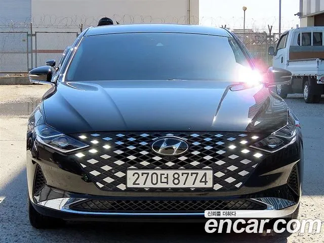 Hyundai The New Grandeur IG 2.5