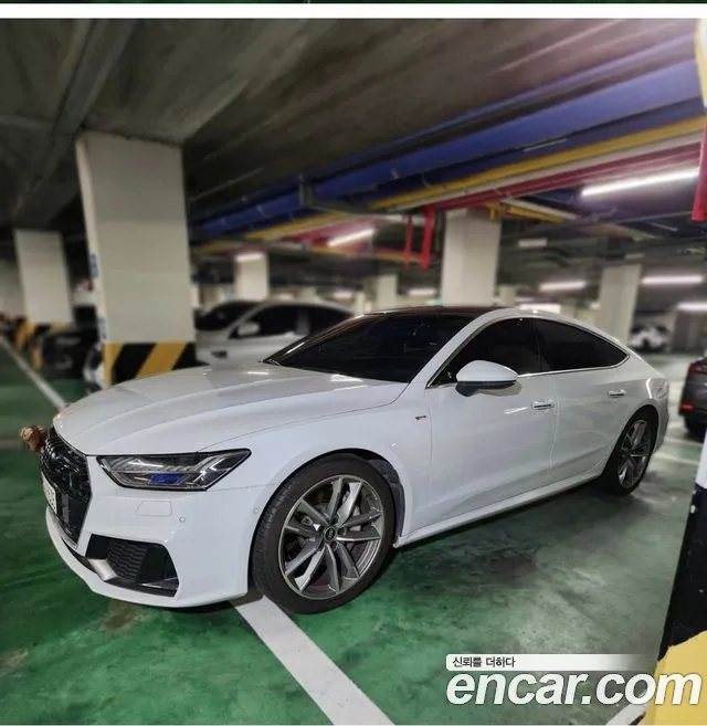 Audi A7 (4K) 55 TFSI Premium