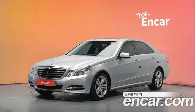 Mercedes-Benz E- W212 E220 CDI