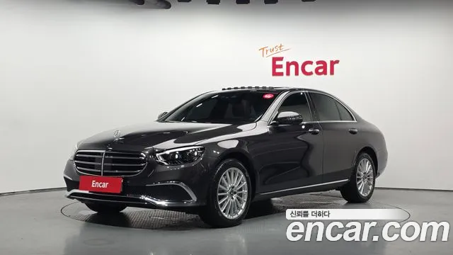 Mercedes-Benz E- W213 E220d 4MATIC Exclusive