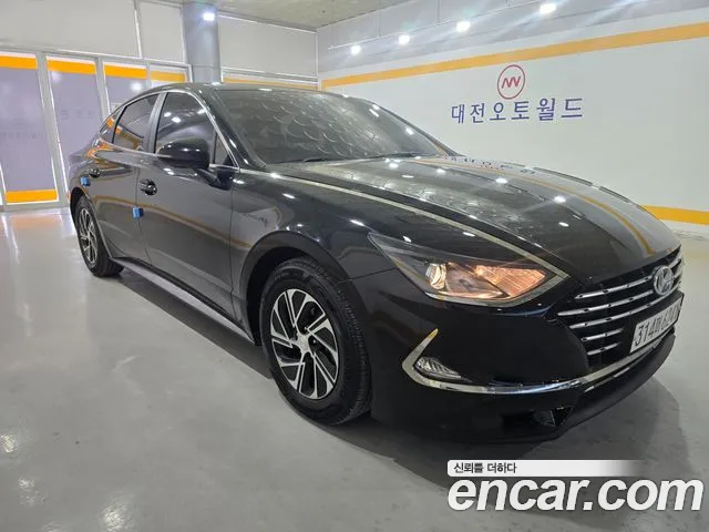 Hyundai Sonata Hybrid (DN8)