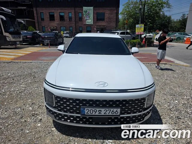 Hyundai Grandeur Hybrid (GN7) Premium