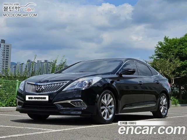 Hyundai Grandeur HG HG240