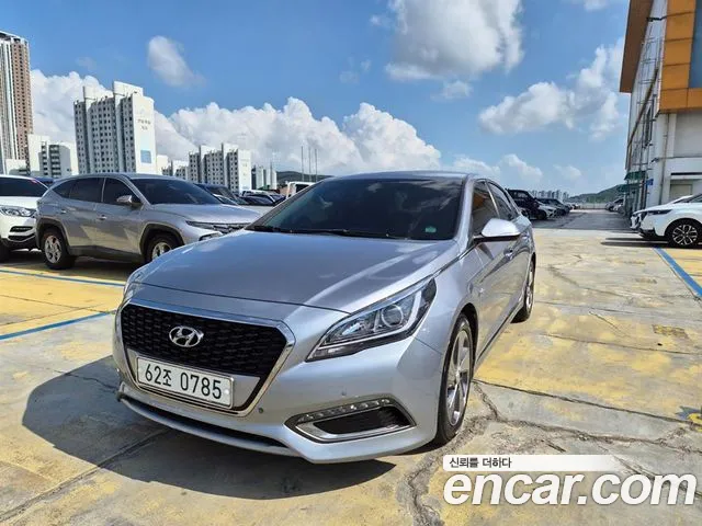 Hyundai LF Sonata Hybrid 2.0 HEV Premium