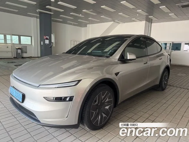 Tesla Y L AWD
