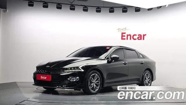 Kia K5 III 2.0 Prestige