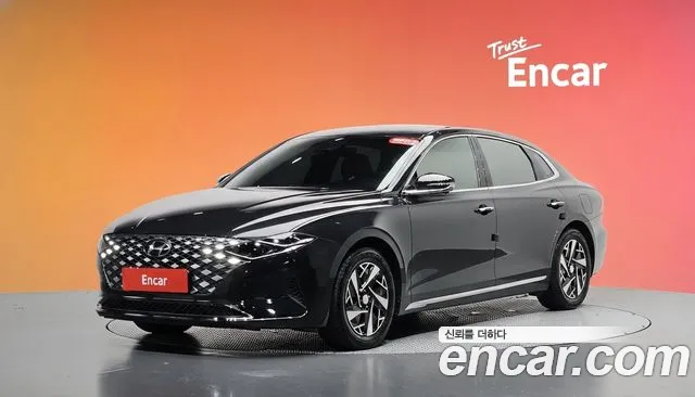 Hyundai The New Grandeur IG Hybrid