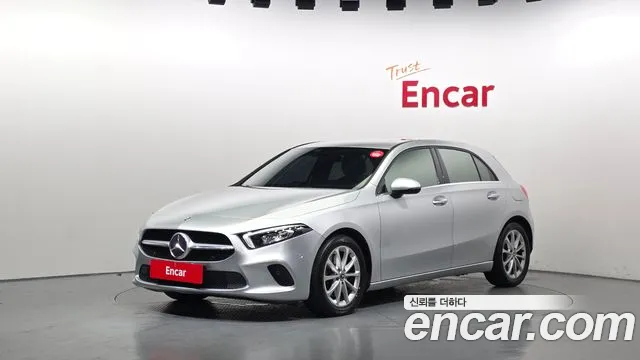 Mercedes-Benz A- W177 A220