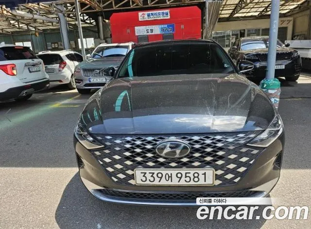 Hyundai The New Grandeur IG Hybrid Premium