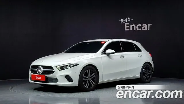 Mercedes-Benz A- W177 A220