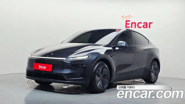 Tesla Y RWD