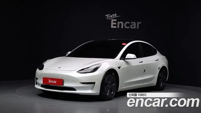 Tesla 3 AWD