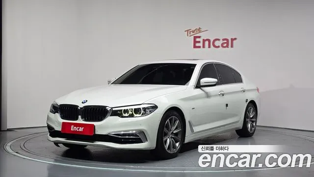 BMW 5 Series (G30) 520 i Luxury