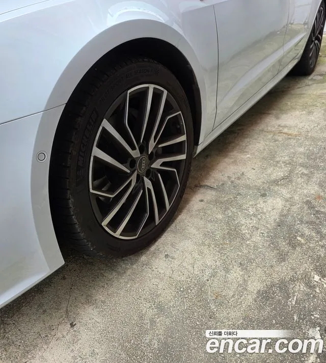 Audi A7 (4 K) 50 TDI Premium