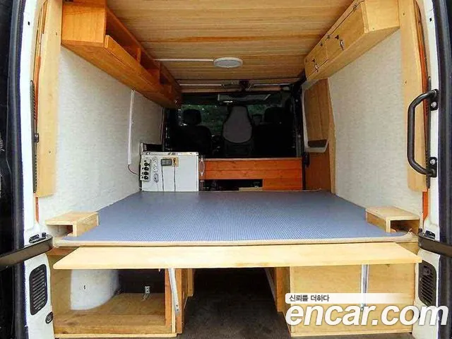 Renault Korea Master Camper/