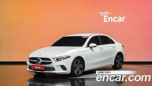 Mercedes-Benz A-Class W177 A200 d