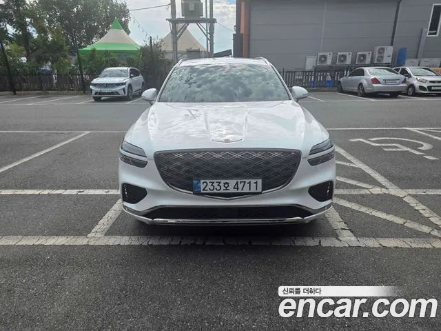 Genesis GV70 2.5 T Gasoline 2 WD