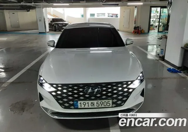 Hyundai The New Grandeur IG Hybrid