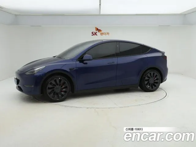 Tesla Model Y AWD
