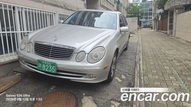 Mercedes-Benz E-Class W211 E240