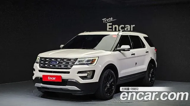Ford Explorer 2.3 Limited 4WD 5