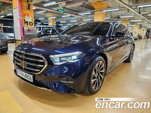 Mercedes-Benz E- W214 E300 4MATIC Exclusive