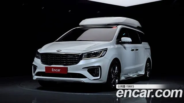 Kia The New Carnival 9 Noblesse