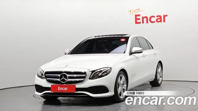 Mercedes-Benz E- W213 E220d 4MATIC