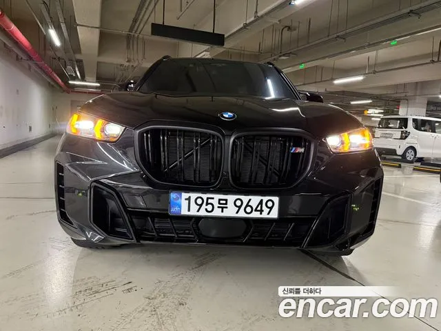 BMW X5 (G05) M60i