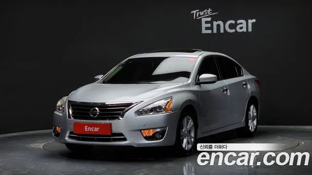 Nissan 2.5 L33