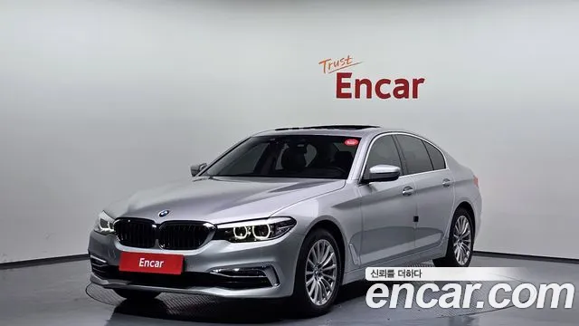 BMW 5 (G30) 520i