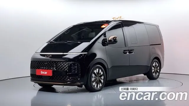 Hyundai Staria 4WD 7 Inspiration