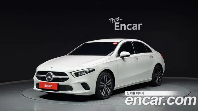 Mercedes-Benz A- W177 A220
