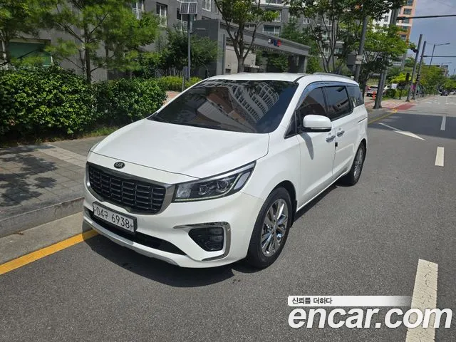 Kia The New Carnival 9 Noblesse