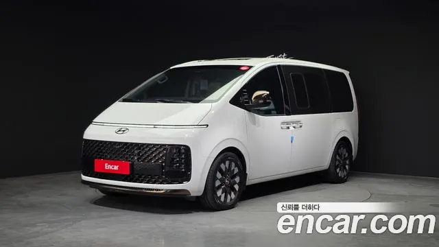 Hyundai Staria 4WD 7 Inspiration