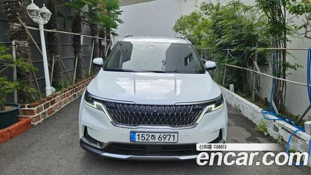 Kia Carnival 4 Gasoline 7 Noblesse