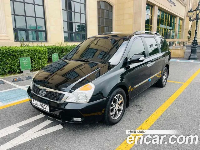 Kia Carnival R Carnival GLX