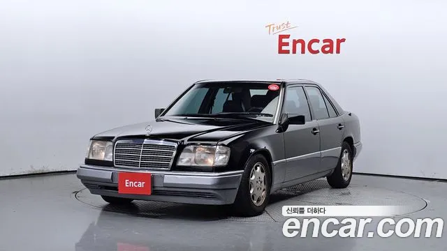 Mercedes-Benz E- W124 E220