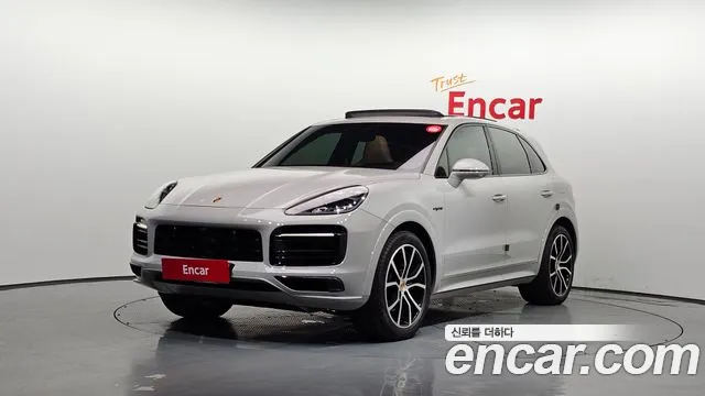Porsche Cayenne (PO536) 3.0 E-Hybrid