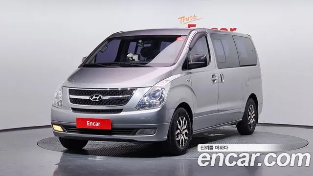 Hyundai Grand Starex 12 CVX Premium