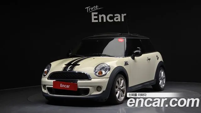 MINI Cooper SD Base 2
