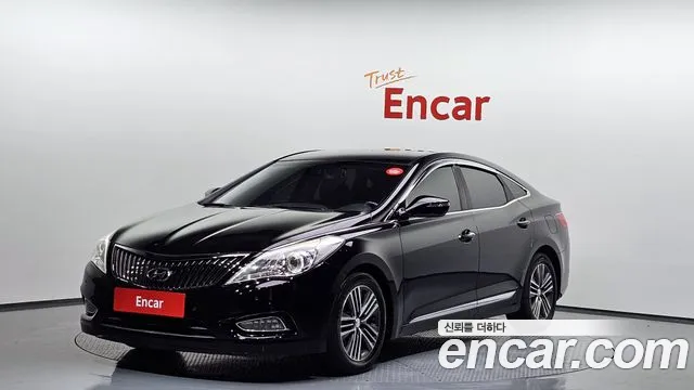 Hyundai Grandeur HG HG240