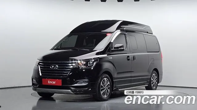 Hyundai The New Grand Starex